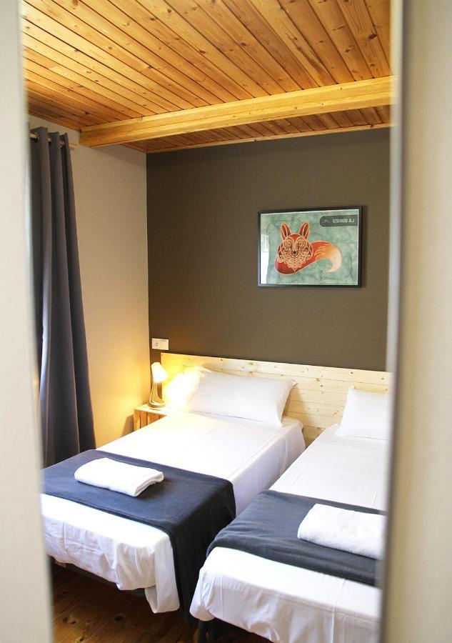 Hostal Fonda Prat Puigcerda Exterior photo